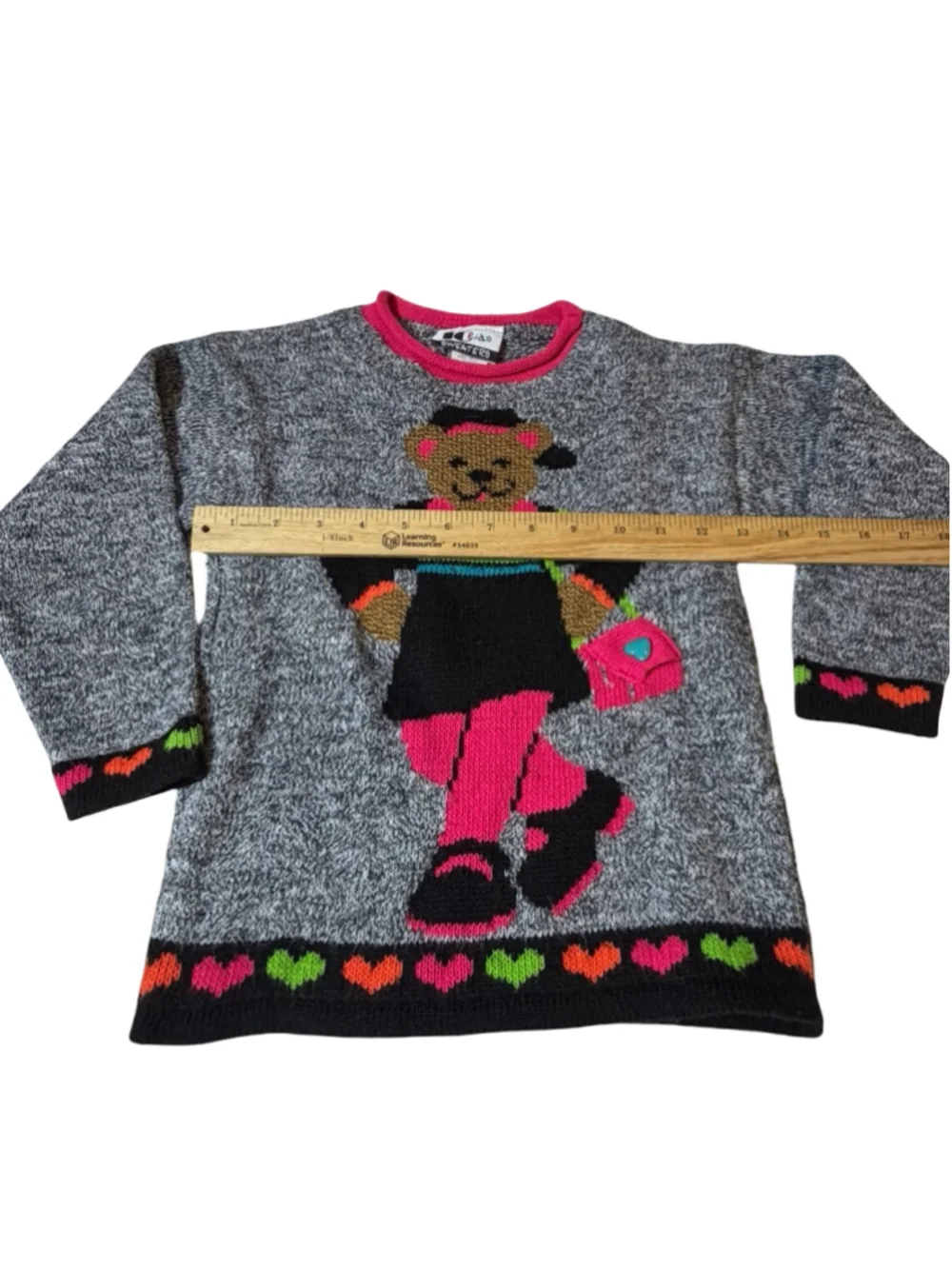 Vintage iO Kids Girls 5/6 Teddy Bear Novelty Knit Sweater Neon Pink Hearts